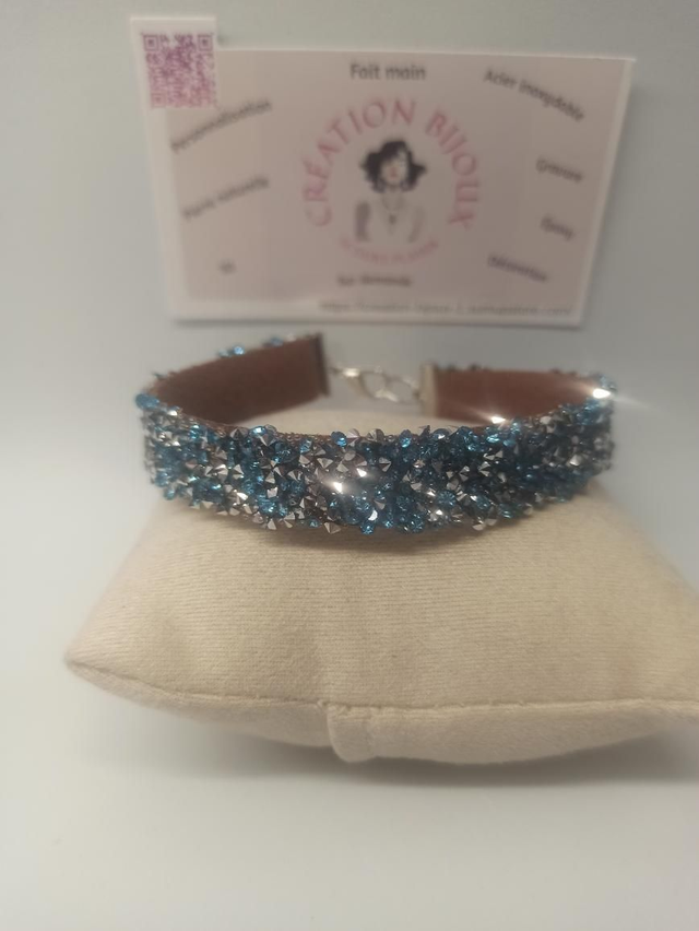 Bracelet similicuir marron et strass 