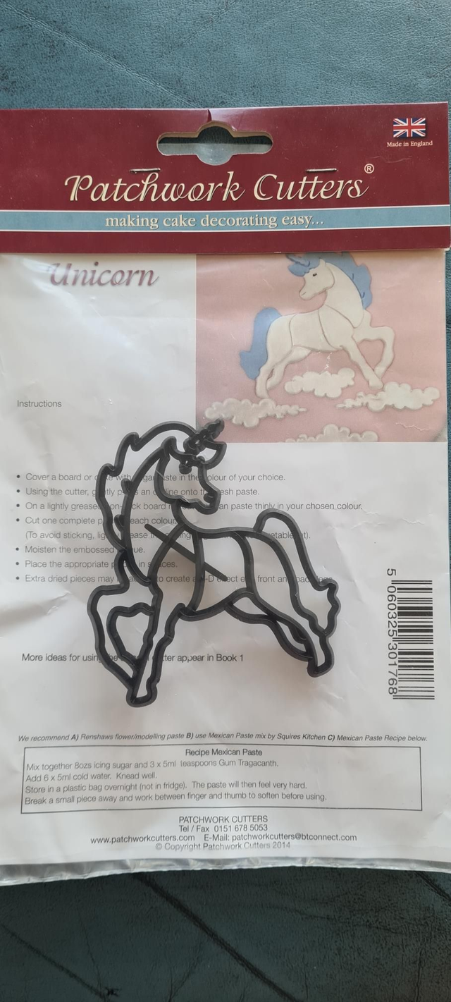 Patchwork Cutters Marion Frost Unicorn cake decorating