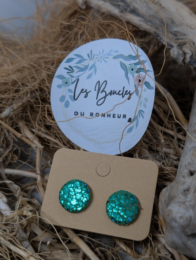 Boucles d&#039;oreilles puces vert pu067