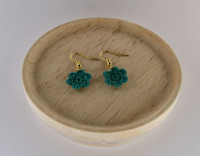 Boucles d’oreilles dorées - Hibiscus