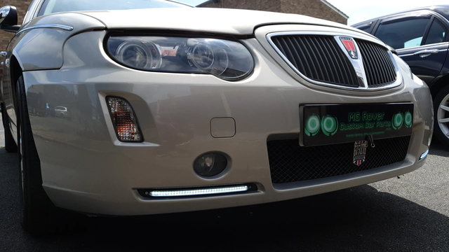 Front DRL Sequential Indicator Strip 