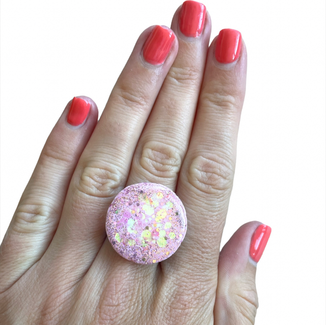 Pink glitter ring