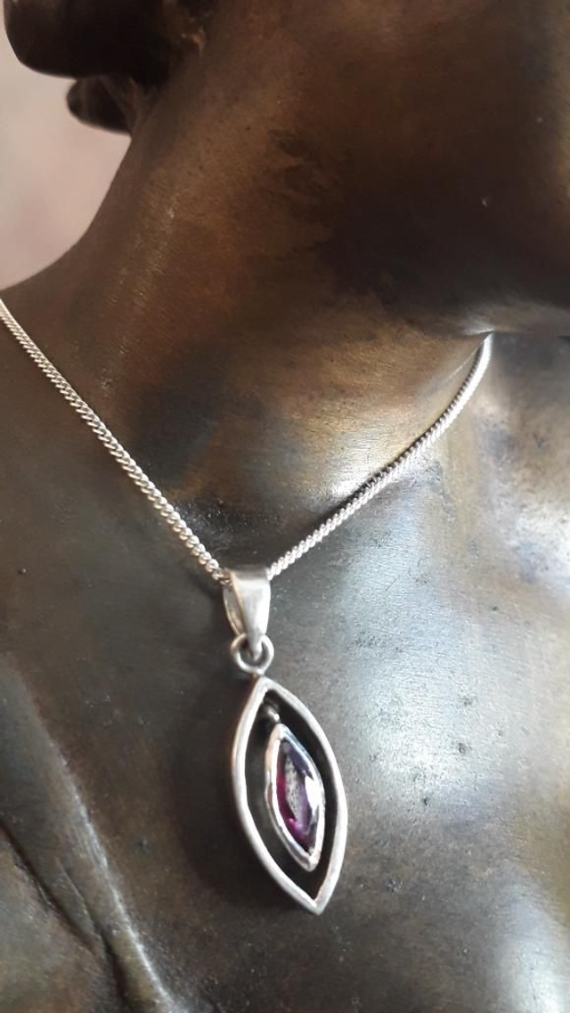 Pendentif rubis, argent 925.