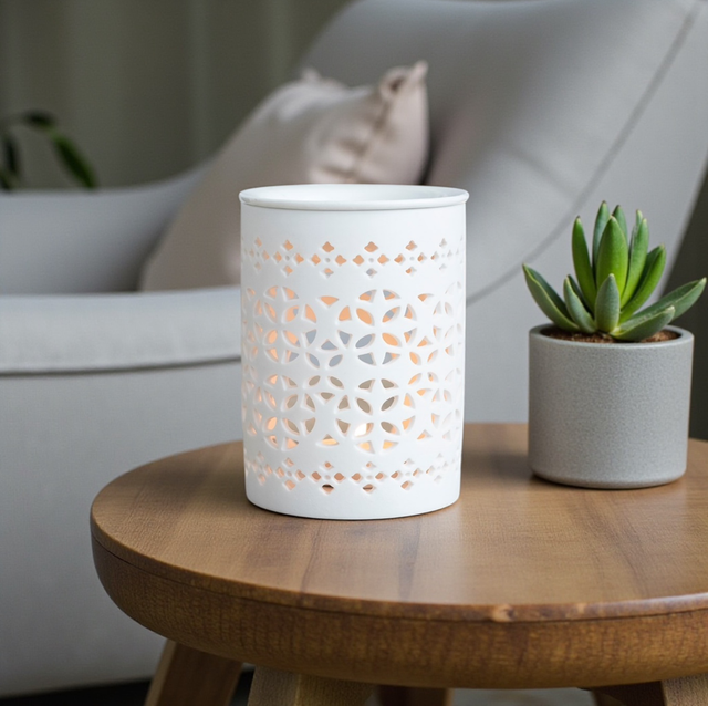 Ceramic Lattice Cut Out Tea Light Burner