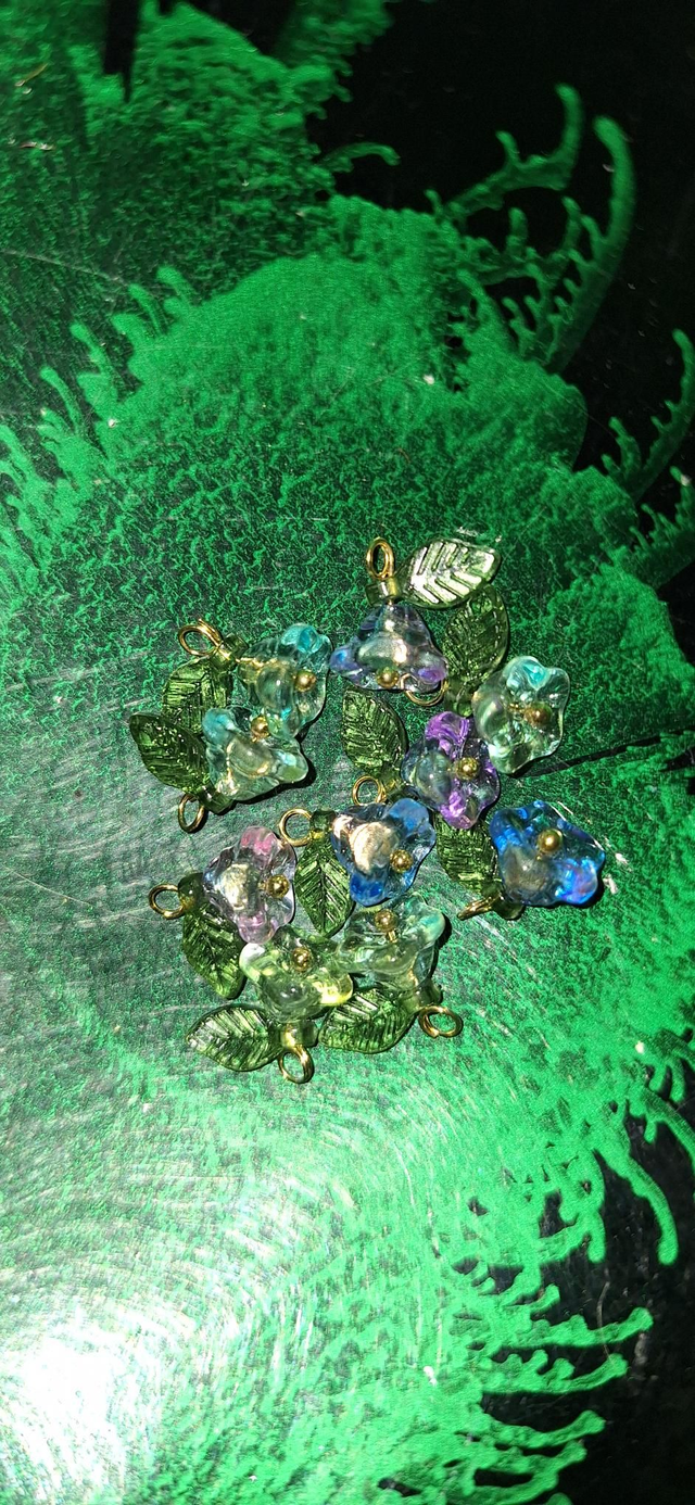 Acrylic flowers blue