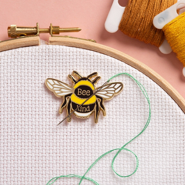 Bumble Bee Needle Minder by Caterpillar Cross Stitch