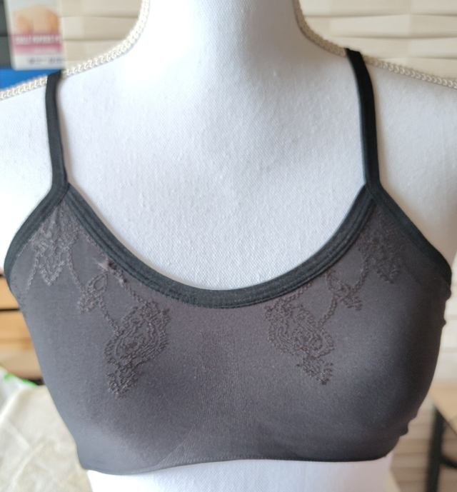Brassière brodé taille M 
