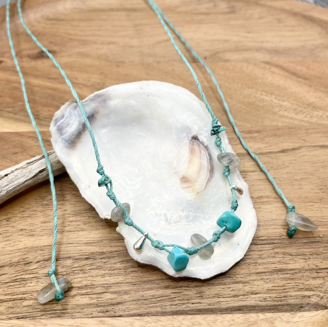 Türkise Makramee Halskette