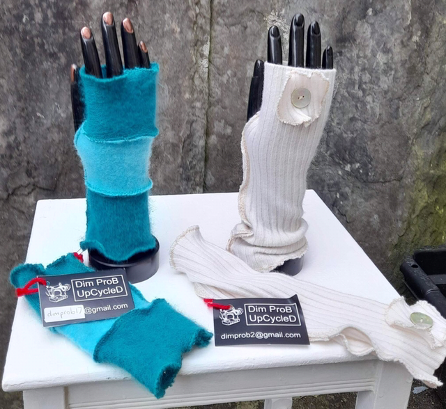 Up Cycled Handmade 100% Cashmere Mittz