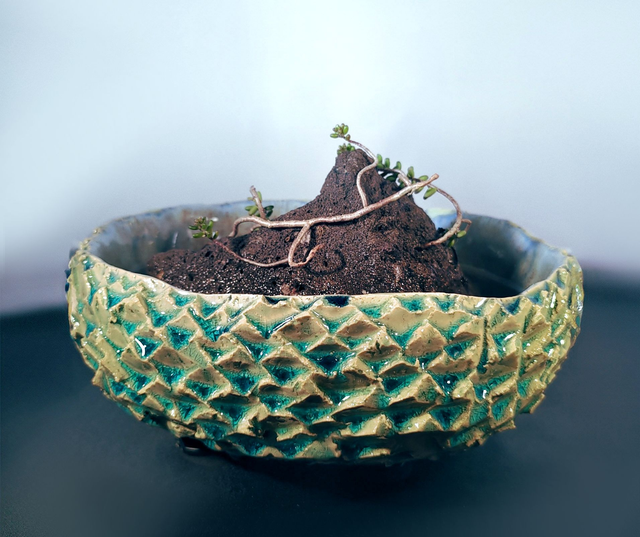 Serveerschaal met aqua craquelé glazuur