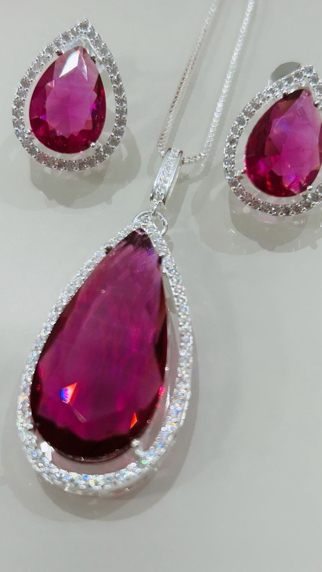 Conjunto modelo Lizzie no banho de prata 925 - 50 milésimos cristal cor - diversas cores - consulte-nos