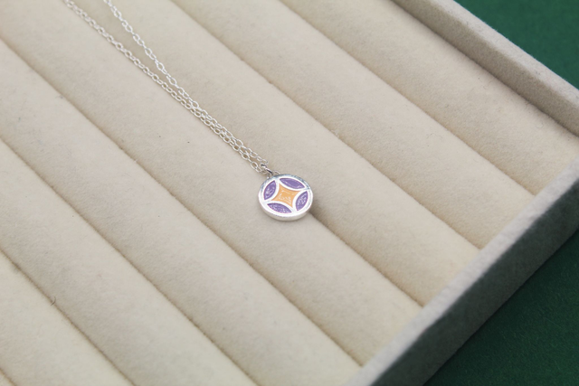 Pendentif émaillé étoile | Lavande &amp; jaune