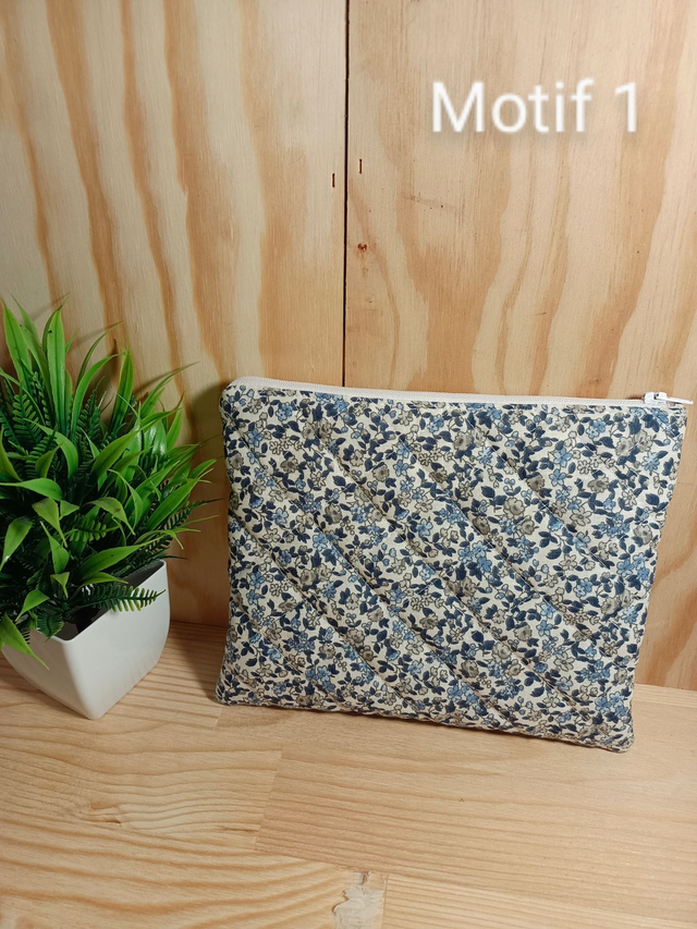 Pochette-trousse plate matelassée