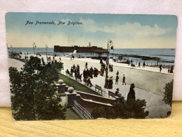 New Promenade, New Brighton, Cheshire, Posted 1913 unbranded postcard. Our Ref No. R344 £2.50