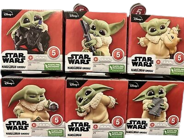 Star Wars: The Bounty Collection Grogu Figure
