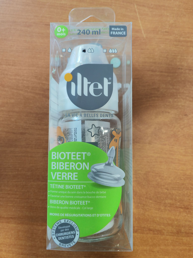 Biberon en verre neuf