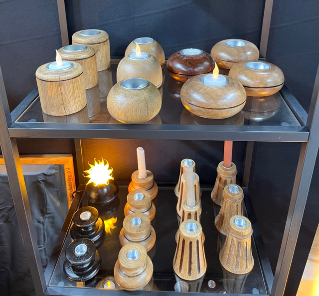 BOUGEOIRS &amp; CHANDELIERS