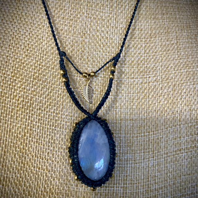 Collier ajustable Pierre de Lune