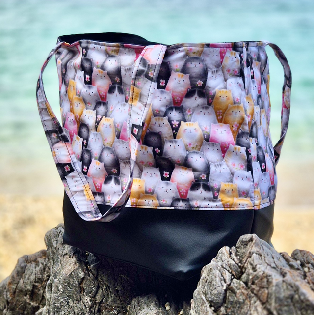 Large Shopper "Kätzchen" I verstärkte Tasche mit Katzen Print im japanischen Kawaii-Stil I mit Standboden I handgemacht