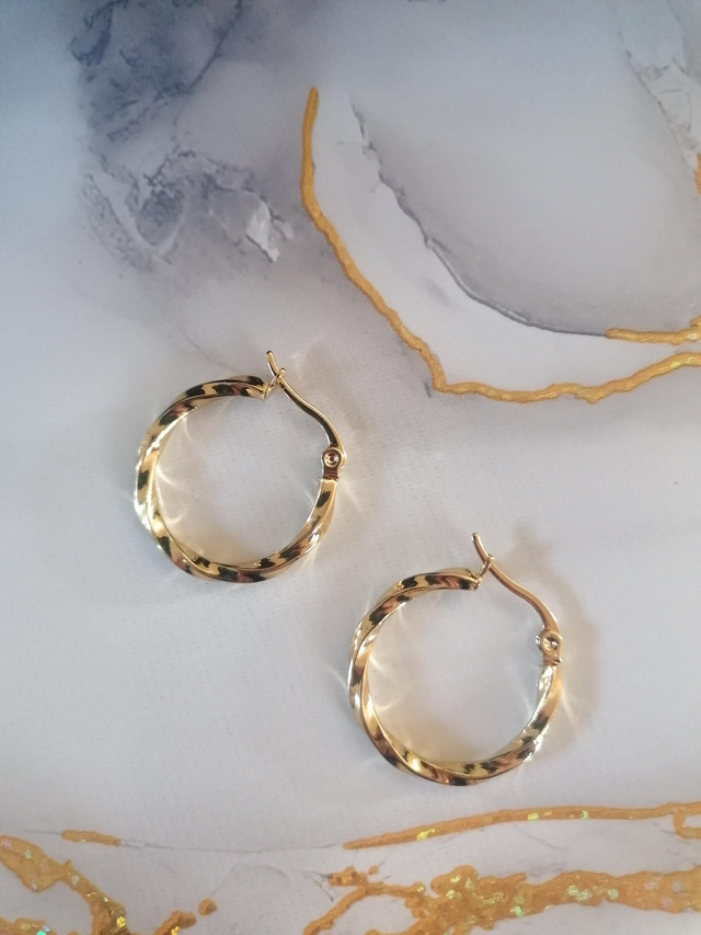 Créoles dorées 20 MM 