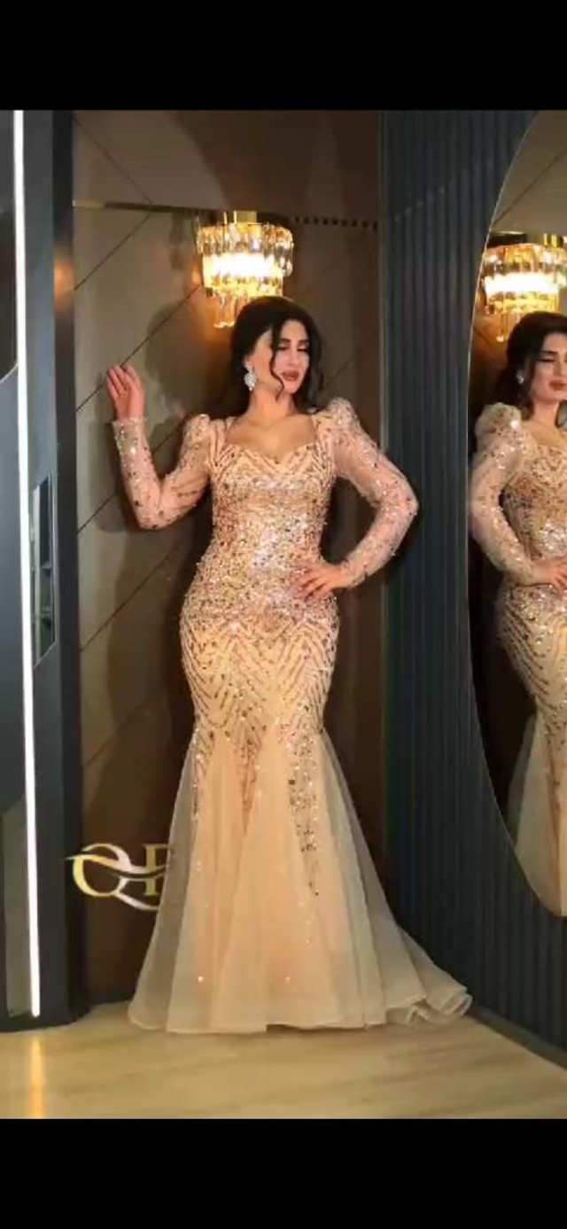 Robe de Soirée Beige Manches longues avec Paillettes / Réf : RMSR05