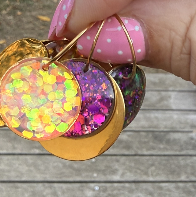 Boucles d'oreilles double couche rose holographique