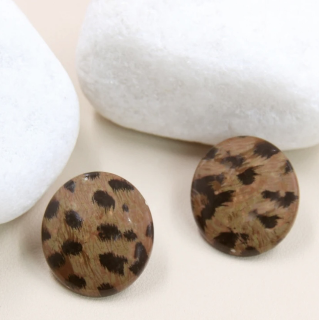 Boucles d’oreilles sauvage marron