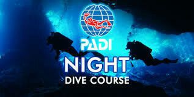 Cours PADI spécialité de Nuit