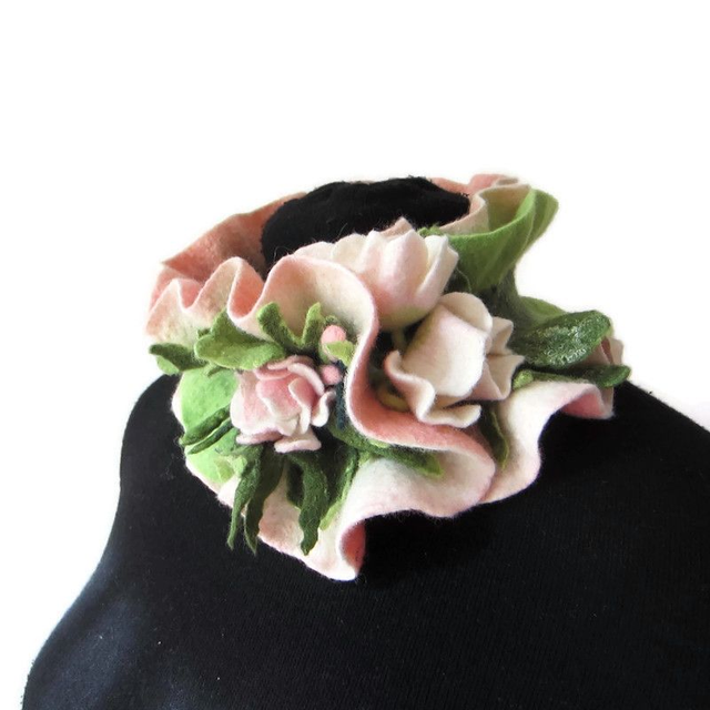 Scarf neckpiece felted wool merino felting Handmade Scarf white green Gift unique for her Scarf little Scarf women girls