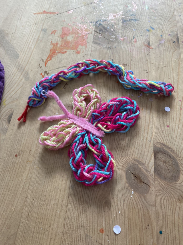 Kids Holiday Craft Session