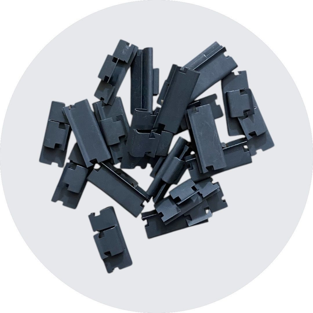 Halterklammern Schachtleiste