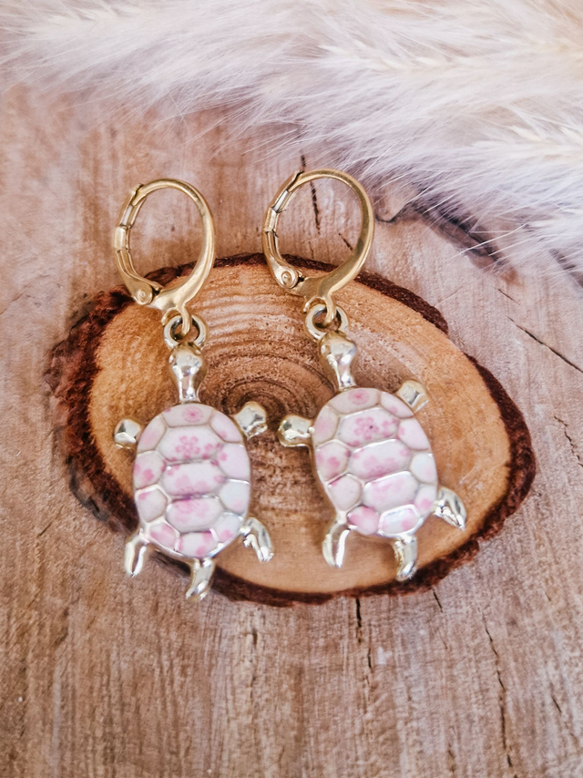 Boucles d'oreilles "Tortues roses"