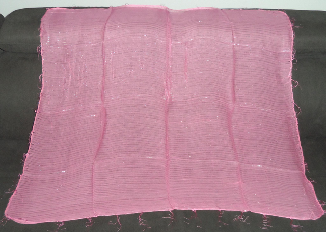 Foulard rose fil argenté