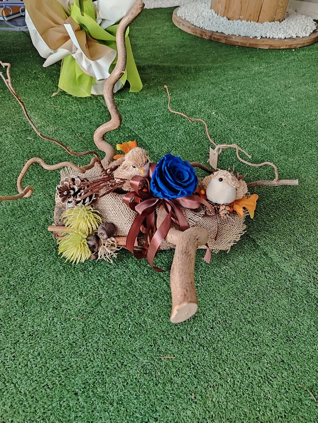 Tronchi lavorati con rosa stabilizzata