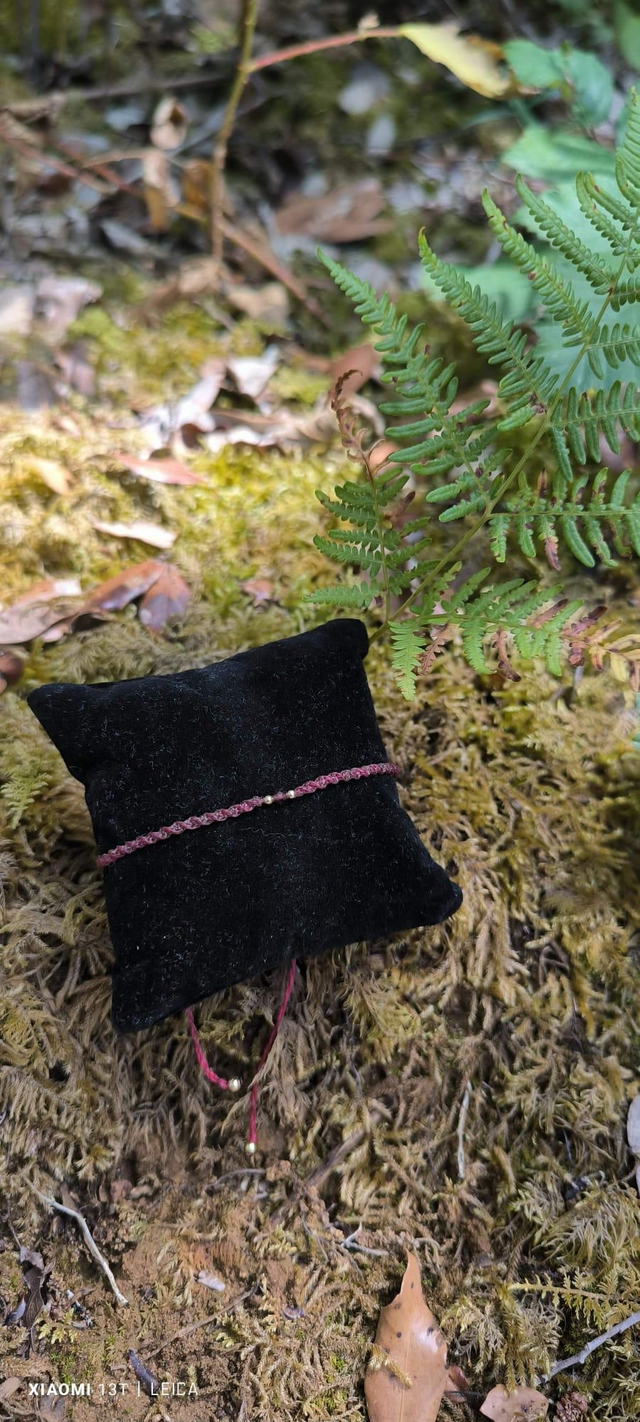 Bracelet avec perle grenat 