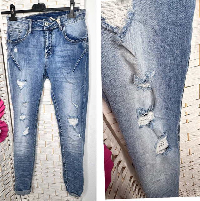 💙 Jeans „Holes“