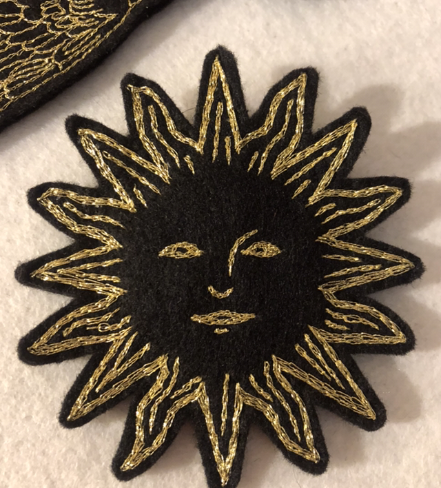 Broche soleil / Bariola X Des ronces & des orties