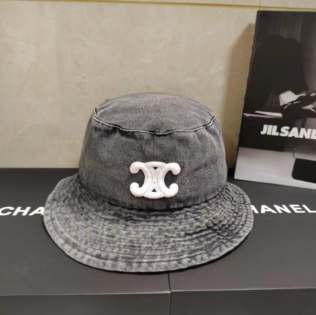 BOB CLN en jean avec logo 