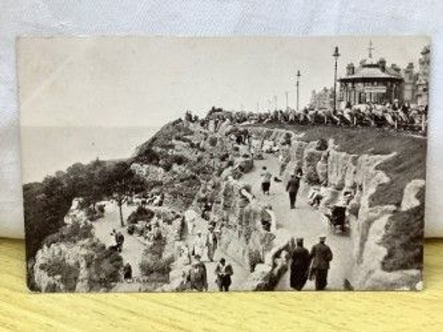 The Zig Zag Walk, Folkestone, Kent, Posted 1933 J. Salmon Ltd. vintage postcard. Our Ref No R223 £2.25