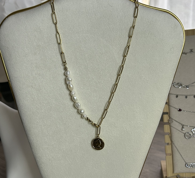 Collier Queen