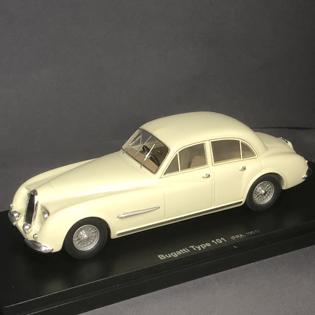 Bugatti Type 101 1951 Avenue 43 1:43