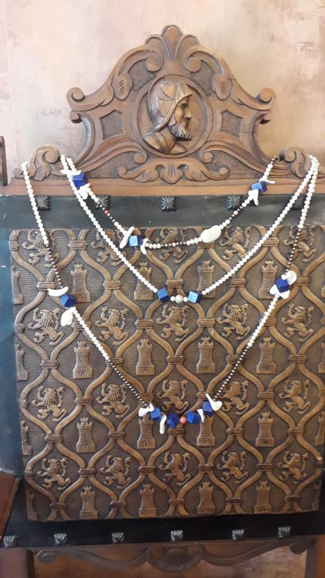 Sautoir perle de culture, lapis-lazuli, corail, nacre, argent 925