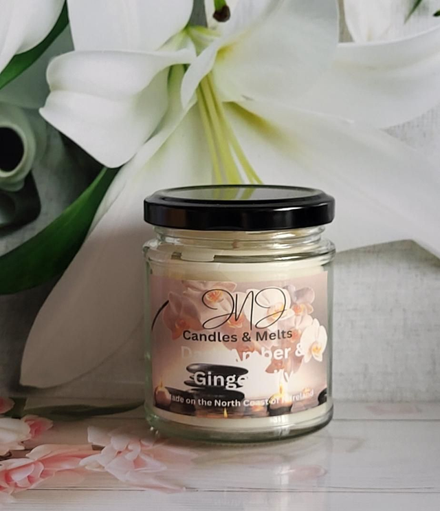 Dark Amber &amp; Ginger Lily Candle