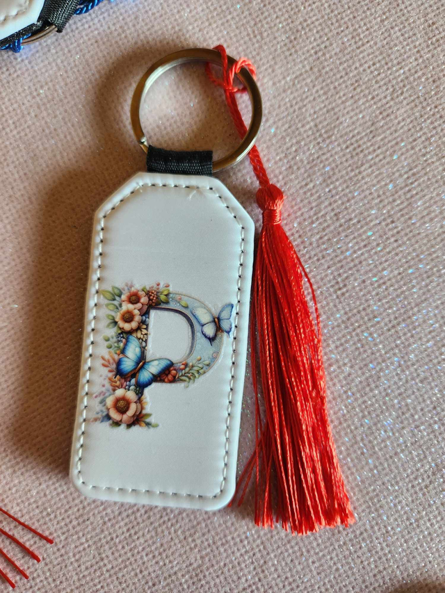Porte clés " P " Lettre.  