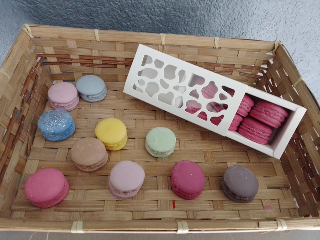 Lot de 6 fondants &quot;macarons&quot;, parfum au choix