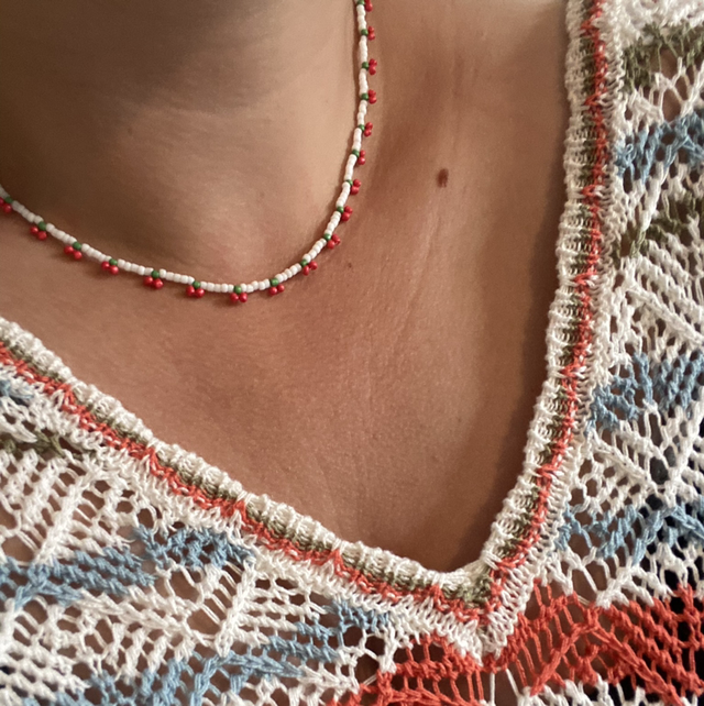 Collier de perles cerises