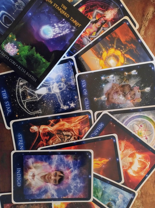 Sirian Starseed Tarot (Collectors item 2012, amerikaanse uitvoering)