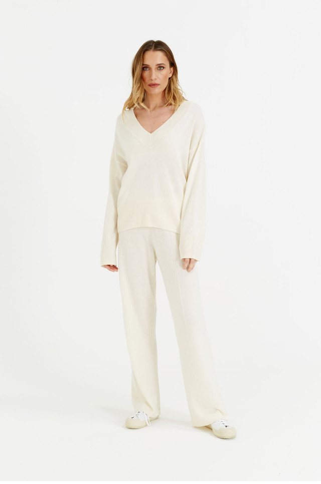 Cream Chinti &amp; Parker Wool/Cashmere V Neck Sweater
