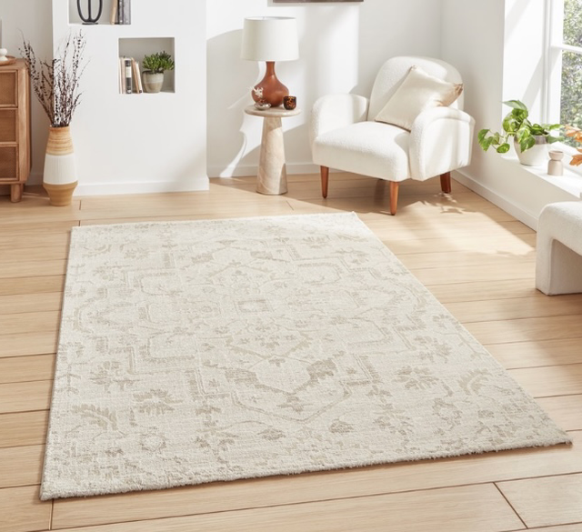 Geneva Berber 64615 Cream Medallion