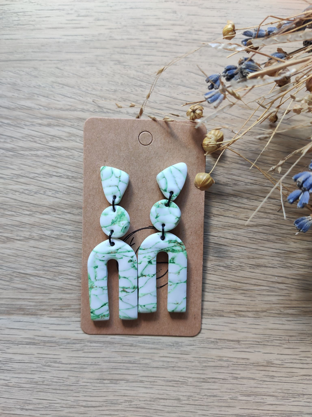 N°35 - Les audacieuses - Acier chirurgical